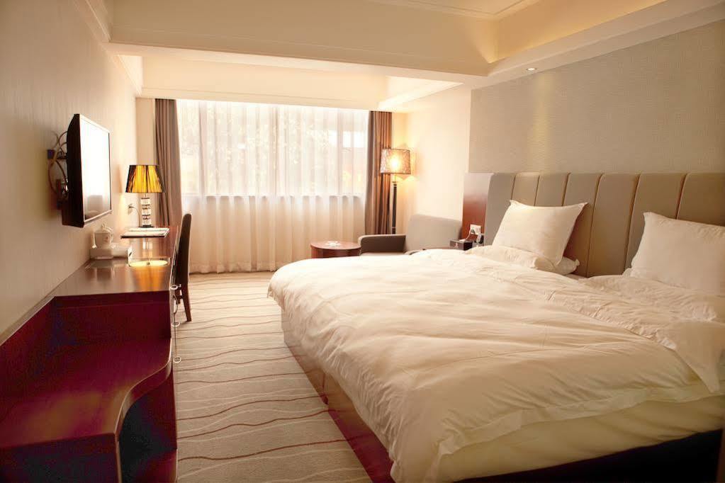Boman Hotel Guangzhou Exterior photo